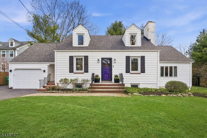 81 Mountain Avenue Mendham NJ 07945