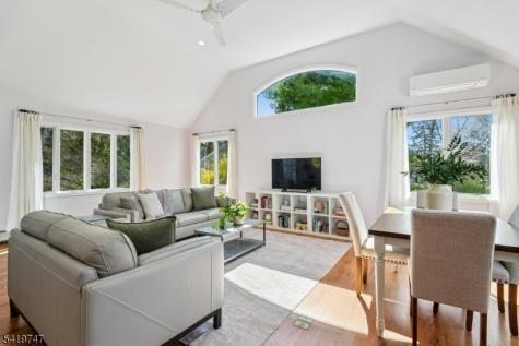 81 Mountain Avenue Mendham NJ 07945