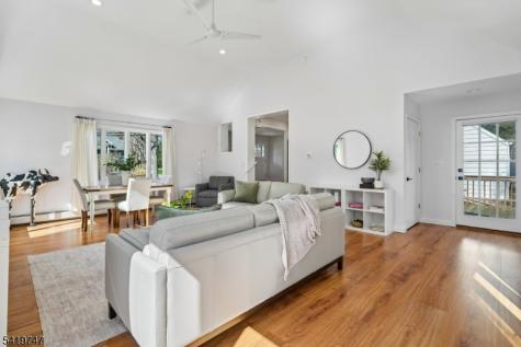 81 Mountain Avenue Mendham NJ 07945