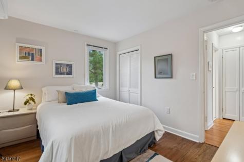 81 Mountain Avenue Mendham NJ 07945