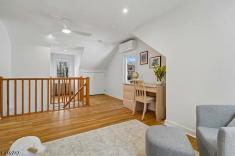 81 Mountain Avenue Mendham NJ 07945