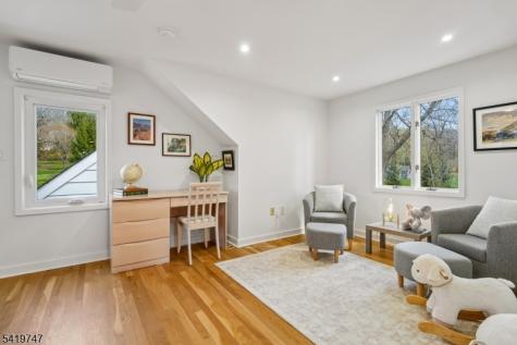 81 Mountain Avenue Mendham NJ 07945