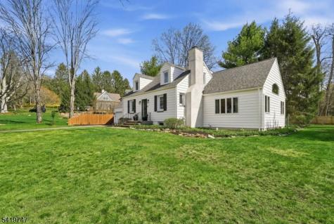 81 Mountain Avenue Mendham NJ 07945