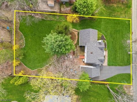 81 Mountain Avenue Mendham NJ 07945