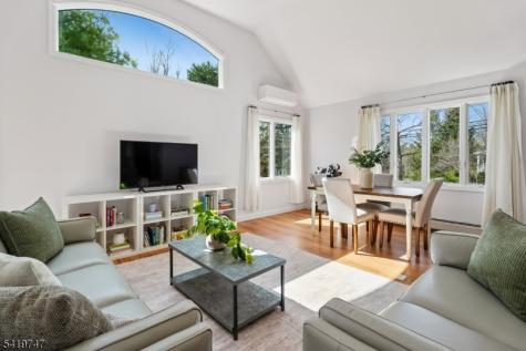 81 Mountain Avenue Mendham NJ 07945