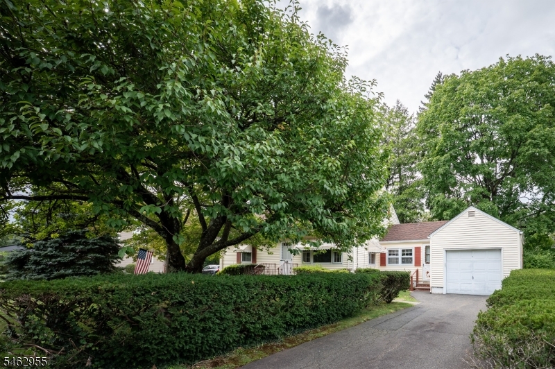 2281 Morse Avenue Scotch Plains NJ 07076