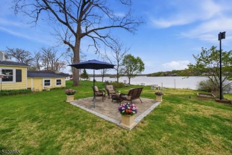 19 Musconetcong Avenue Stanhope NJ 07874