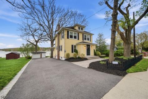 19 Musconetcong Avenue Stanhope NJ 07874