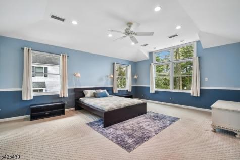 133 Murray Hill Boulevard Berkeley Heights NJ 07974