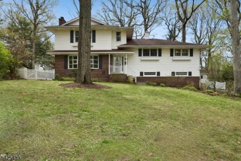 133 Murray Hill Boulevard Berkeley Heights NJ 07974