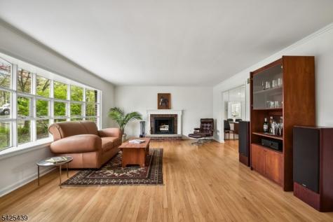 133 Murray Hill Boulevard Berkeley Heights NJ 07974
