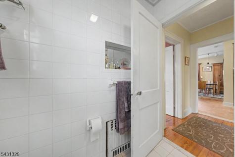 287 Madison Avenue New Milford NJ 07646