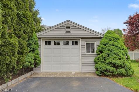 287 Madison Avenue New Milford NJ 07646