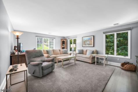 24 W Sunset Road Pequannock NJ 07444
