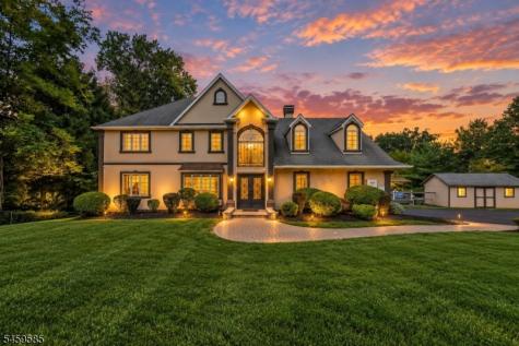 24 W Sunset Road Pequannock NJ 07444