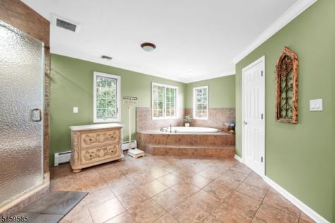 24 W Sunset Road Pequannock NJ 07444