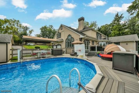 24 W Sunset Road Pequannock NJ 07444