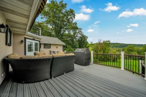 24 W Sunset Road Pequannock NJ 07444