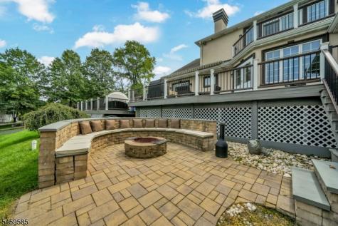 24 W Sunset Road Pequannock NJ 07444