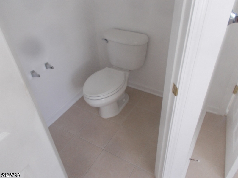 11 Shadow Hill Way Washington NJ 07840