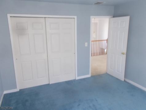 11 Shadow Hill Way Washington NJ 07840