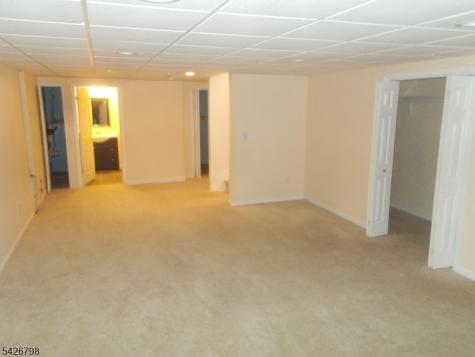 11 Shadow Hill Way Washington NJ 07840