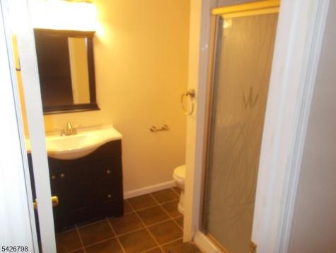 11 Shadow Hill Way Washington NJ 07840