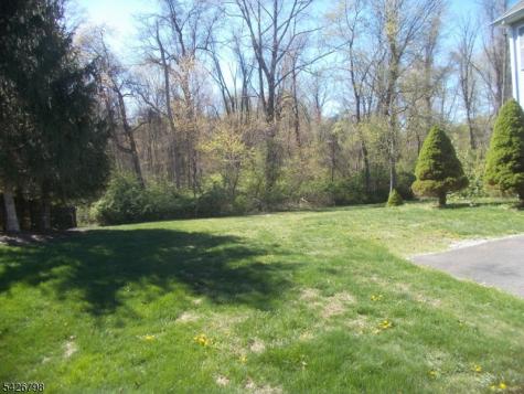 11 Shadow Hill Way Washington NJ 07840