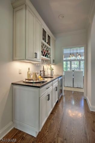 6 Westminster Place Morris NJ 07960