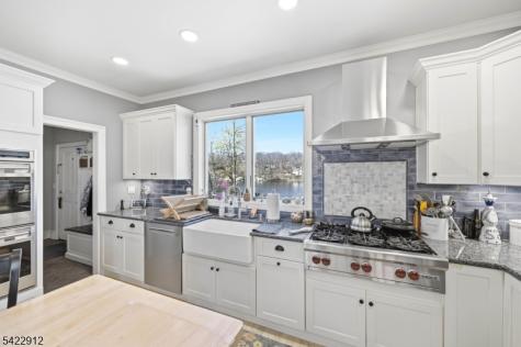 173 Point Breeze Drive West Milford NJ 07421