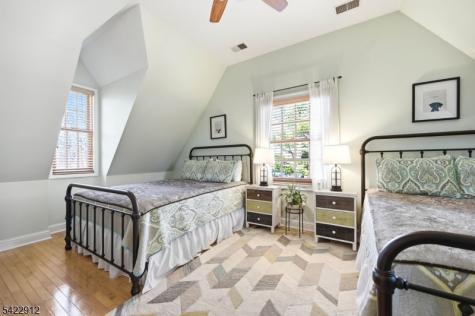 173 Point Breeze Drive West Milford NJ 07421