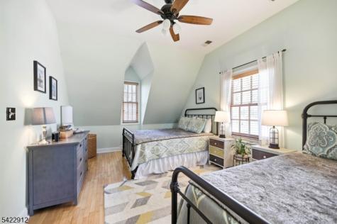 173 Point Breeze Drive West Milford NJ 07421