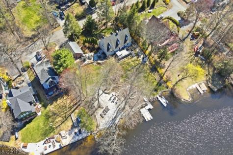 173 Point Breeze Drive West Milford NJ 07421