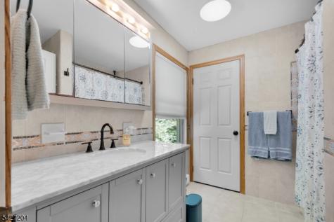 13 Celia Avenue Hopatcong NJ 07874