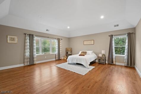 628 New Dover Road Woodbridge NJ 07067
