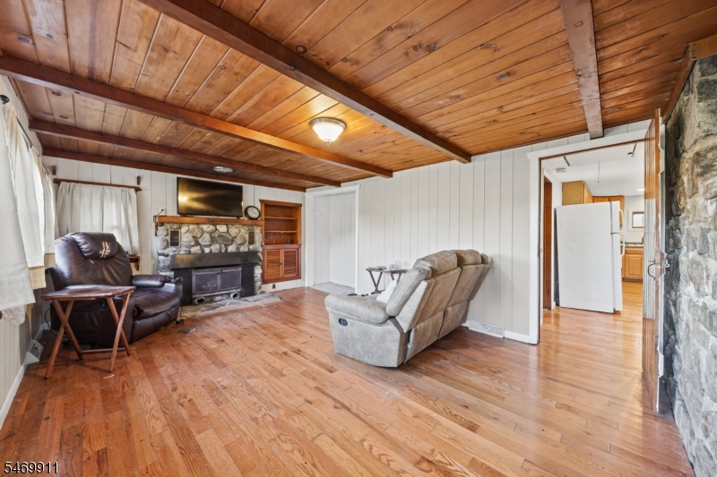 115 Silver Fox Trail Hardyston NJ 07460