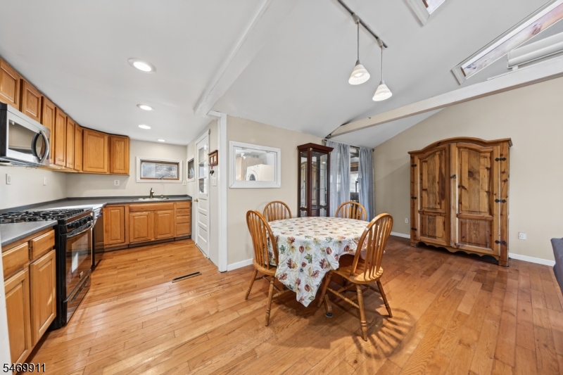 115 Silver Fox Trail Hardyston NJ 07460