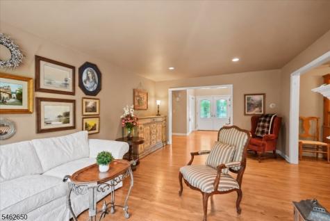 28 Underwood Road Montville NJ 07045