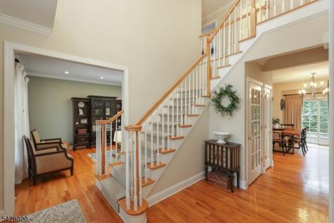 60 Mohawk Trail Westfield NJ 07090