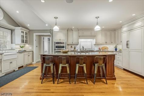 49 Hilltop Road Millburn NJ 07078