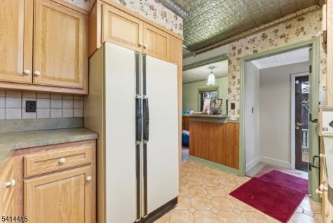608 Meadow Street Roselle NJ 07203