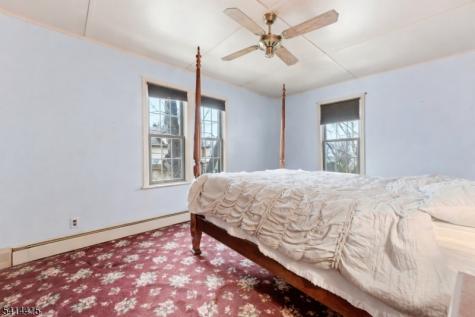 608 Meadow Street Roselle NJ 07203