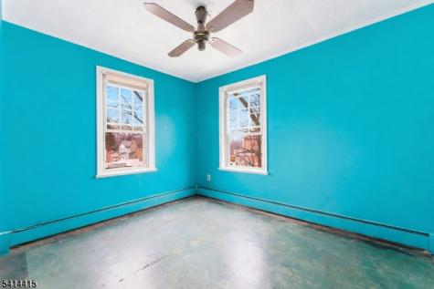 608 Meadow Street Roselle NJ 07203