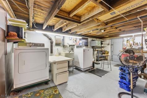 608 Meadow Street Roselle NJ 07203