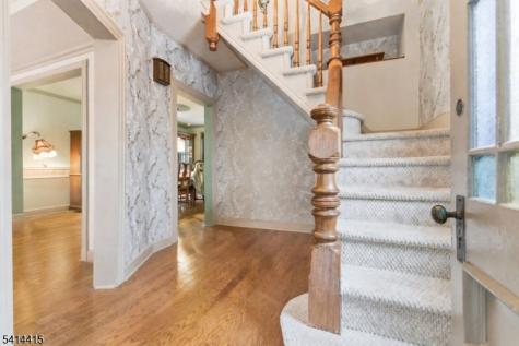 608 Meadow Street Roselle NJ 07203