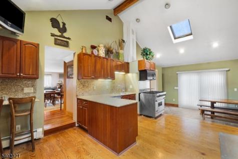 79 Fairfield Avenue West Caldwell NJ 07006