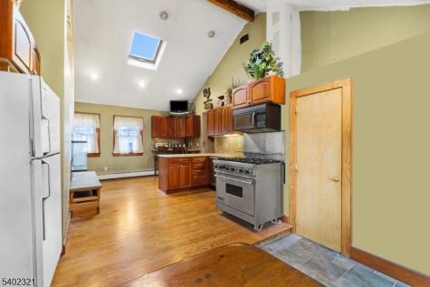 79 Fairfield Avenue West Caldwell NJ 07006