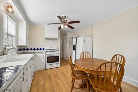 16 Fairchild Avenue Morris NJ 07950