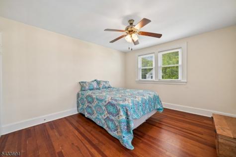 16 Fairchild Avenue Morris NJ 07950