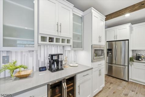 148 Mohawk Drive Cranford NJ 07016